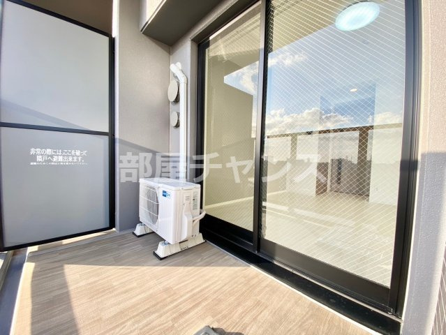 メイクス今池02のバルコニー