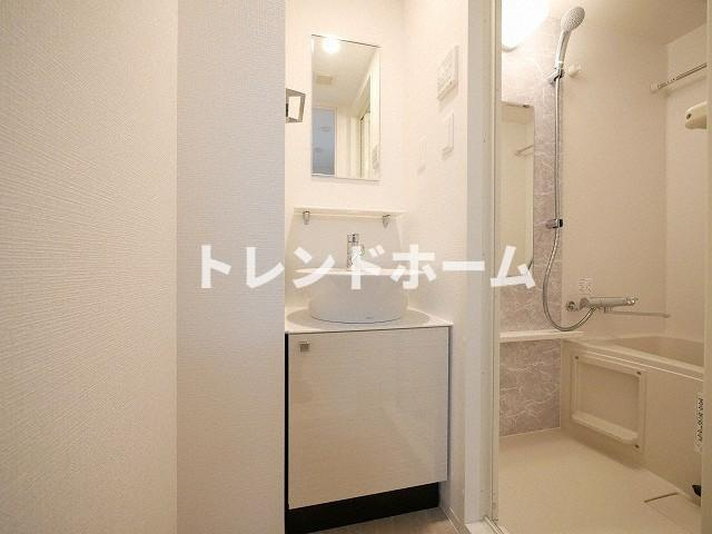 エスリードレジデンス大阪福島イーストの独立洗面台|選べる家電プランあり！！