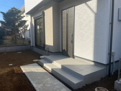 【エントランス】 | 印西市高花2期2号棟（GRAFARE） | 即日のご見学も可能です。お気軽に0476-37-3888までお問合せ下さい。