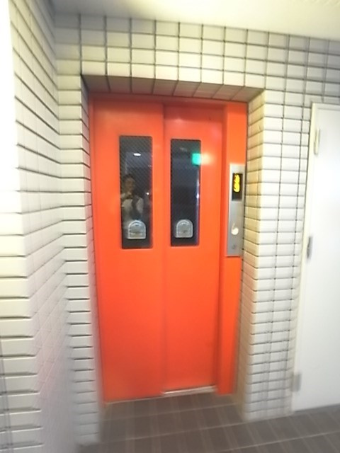 神戸市灘区水道筋５丁目の賃貸マンションの外観