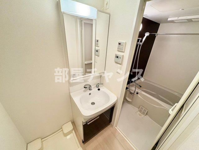 プレサンス池下トレスの独立洗面台