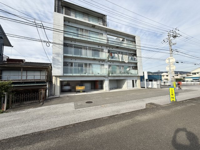 カトルジェムリューヌの外観