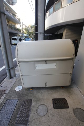 ゴミストッカー