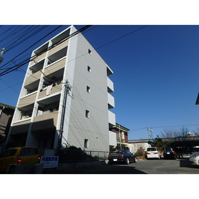 【外観】 | 右下奥は駅のホーム