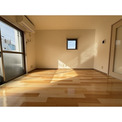 【居間・リビング】