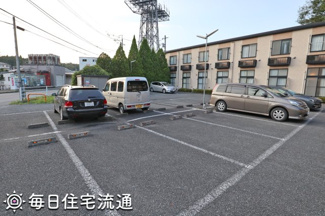 【駐車場】