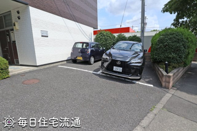 【駐車場】 | グリーンリーブズ