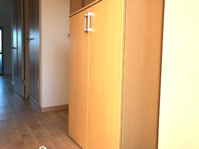 【玄関】 | フォレストヴィラ | 玄関