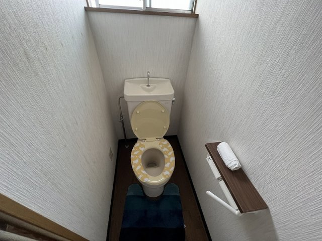 葛城市八川のアパートのトイレ