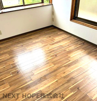 【洋室】 | 【オーナーチェンジ・家賃収入】伊丹市高台１丁目中古テラスハウス | 洋室です♪クロス・クッションフロア貼替済み♪※現況：賃貸中です！