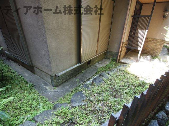 香芝市関屋戸建の庭