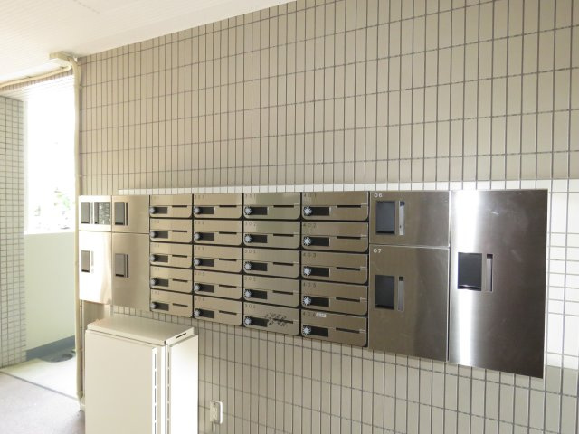 ゴールドクレストのその他共用部分|宅配ボックス