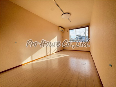 【洋室】 | フレックス・ヴィラ