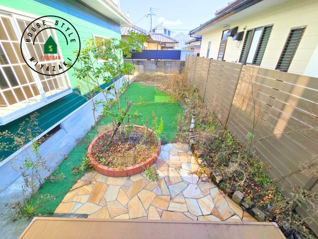 宮崎市清武町池田台2期-1棟（1号棟）の庭|お庭で自由な時間を過ごせます。