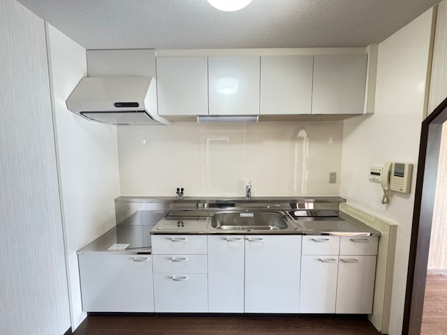 エスポワール岩湧のキッチン