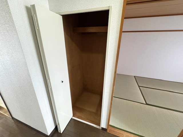 エスポワール岩湧の収納