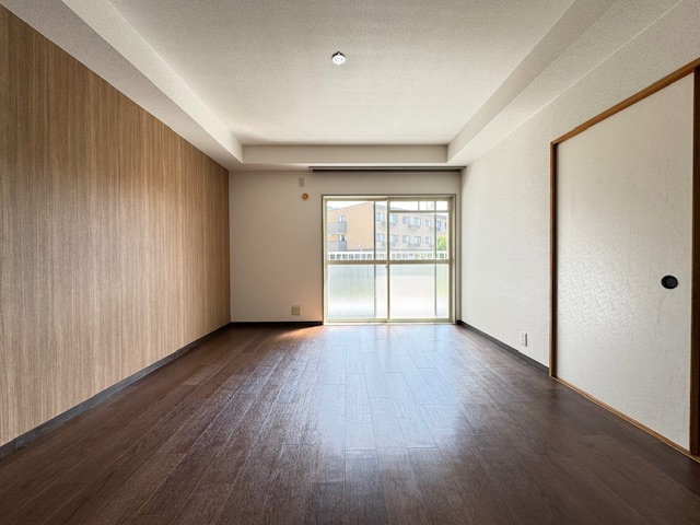 エスポワール岩湧の居間・リビング