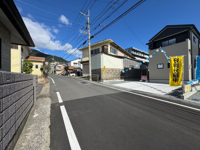 ーBloomーブルームー小倉南区葛原本町4丁目1期　【小倉南区　新築戸建て】の前面道路含む現地写真|閑静な緑豊かな住環境♪【小倉南区　新築戸建て】