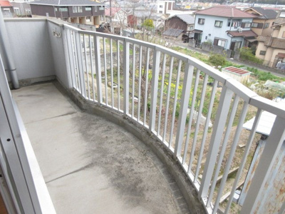 【バルコニー】 | 西川ハイツ
