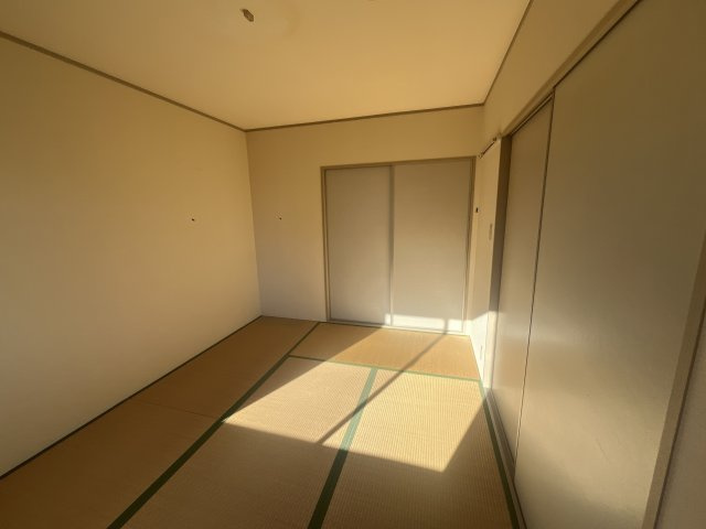 サンステージ海浜　B棟の和室