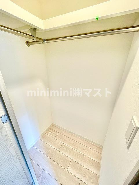コンフォリア・リヴ新梅田の収納