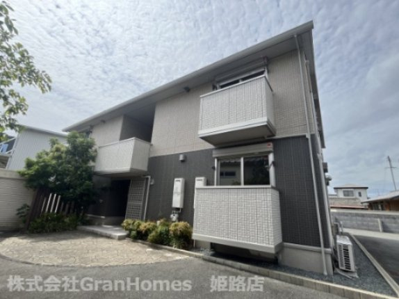 サントレーフルの外観