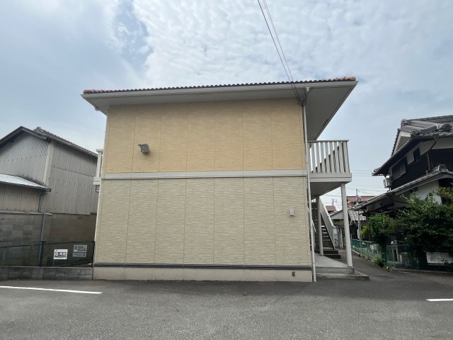 ジュネス清水の外観