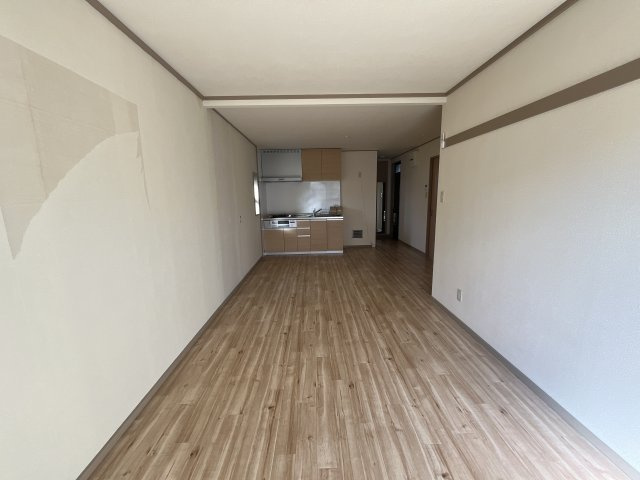 パレーシャル三木の居間・リビング