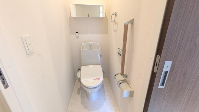 【トイレ】