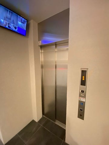 ラヴィベール江坂のロビー