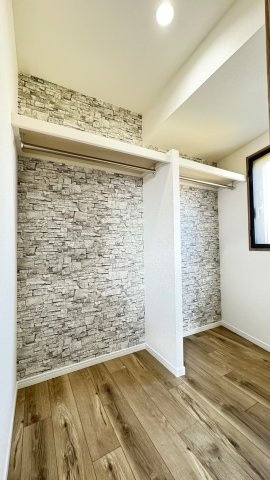 ソルディオ武庫之荘本町の収納|ウォークインクローゼット