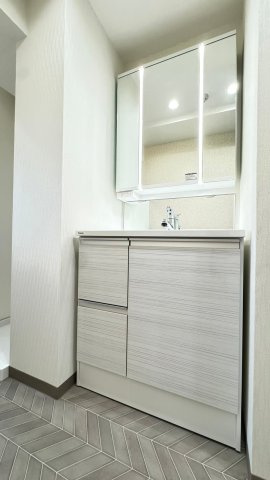 ソルディオ武庫之荘本町の独立洗面台|独立洗面台