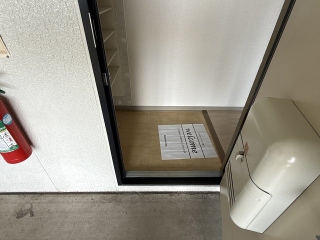 ユウハイツ・山崎の玄関