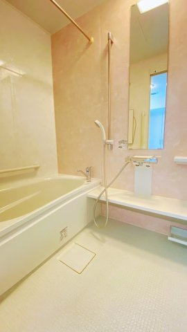 伊丹パーク・ホームズ3号棟の浴室|風呂