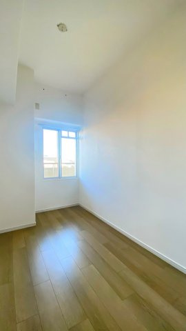 伊丹パーク・ホームズ3号棟の寝室|洋室