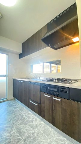 伊丹パーク・ホームズ3号棟のキッチン|キッチン