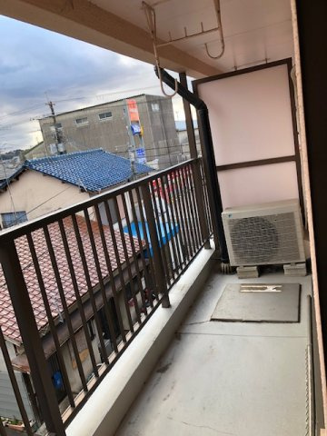 みどりマンションのバルコニー|イメージになります。