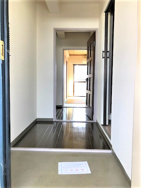 みどりマンションの玄関|イメージになります。