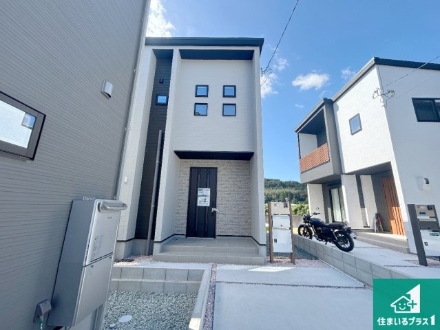 川西市多田院　第3期　新築一戸建ての外観|お客様に長く安心して住んでいだだける事にこだわった家づくり！住んでからのアフターサービスにもしっかりと取り組んでいます！