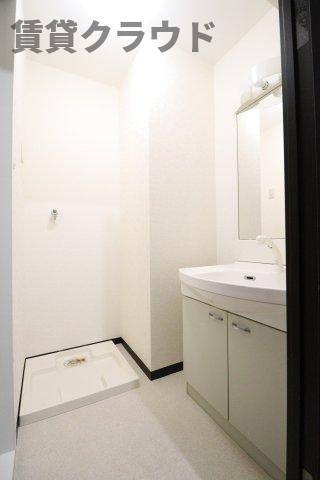 エミネンス・パティオの洗面所|使いやすい洗面所です