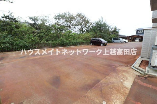 ロジュマン シュシュ Ｂの駐車場|駐車場