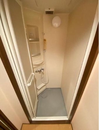 草津市平井２丁目の店舗事務所のシャワールーム