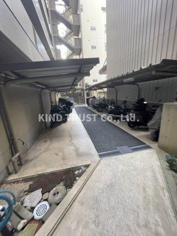 ファミール扇町アーバンステージの駐車場|駐車場があります