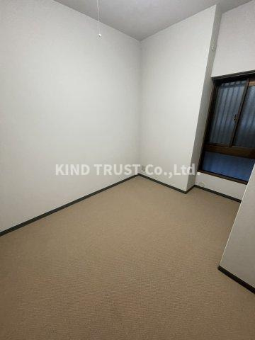 ファミール扇町アーバンステージの居間・リビング|こちらのリビングで趣味の時間をお楽しみください