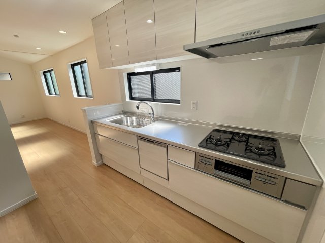 練馬区西大泉3丁目　穏やかな街並み　限定1棟のキッチン