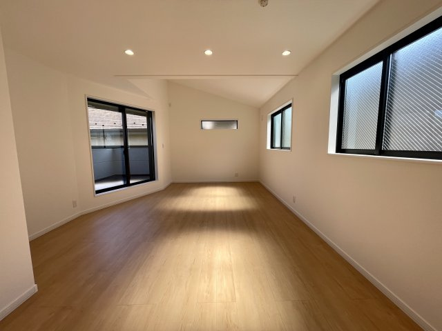 練馬区西大泉3丁目　穏やかな街並み　限定1棟の居間・リビング