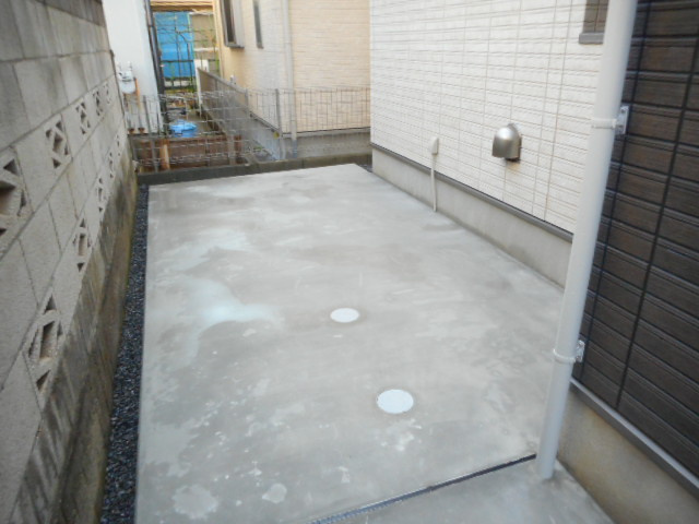 リブフラット小岩の駐車場