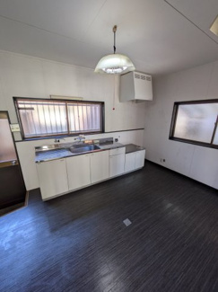 【キッチン】 | 岐阜市下西郷中古住宅！リフォームあり！そのままでお住まいいただけます♪七郷小学校まで徒歩7分！ | 岐阜市下西郷中古住宅！リフォームあり！そのままでお住まいいただけます♪七郷小学校まで徒歩7分！