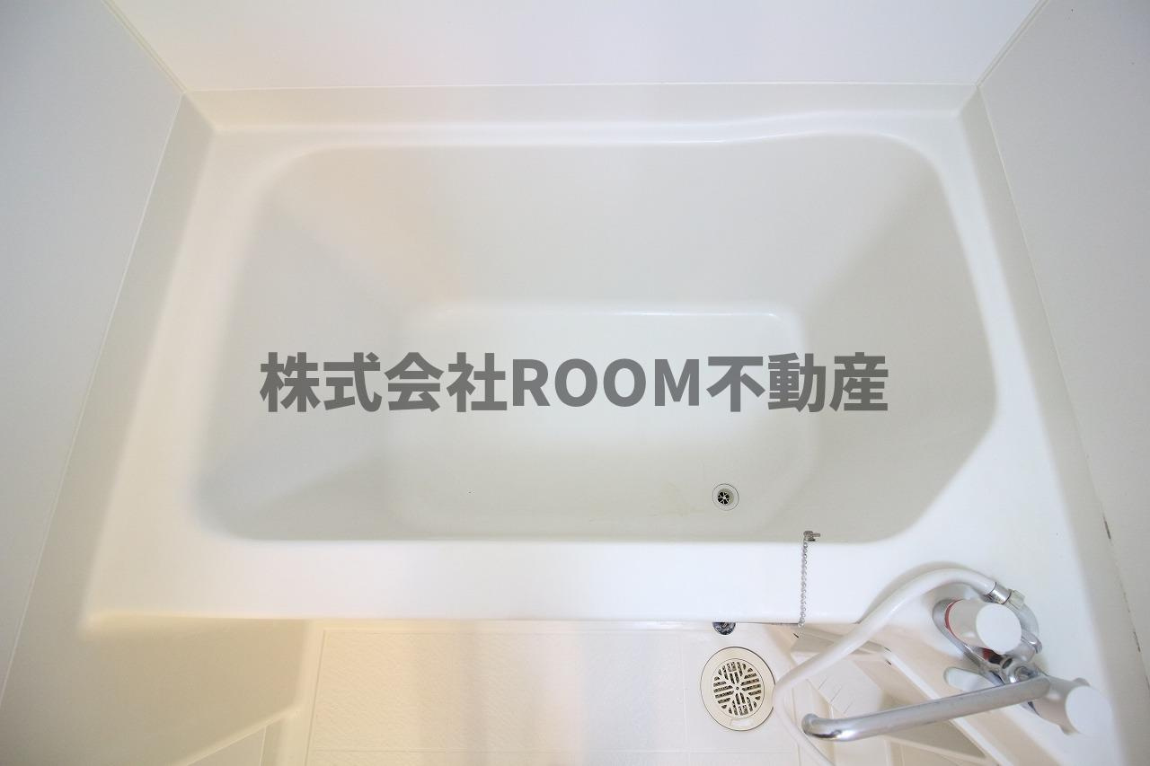 かのんハウス２番館の浴室|ゆったり過ごせるお風呂です