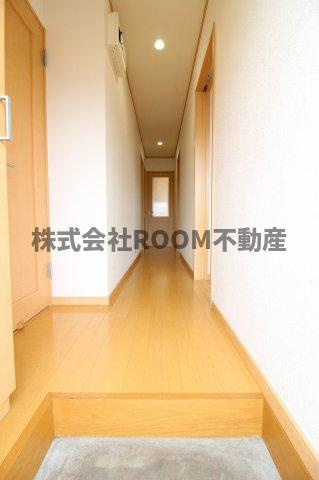 かのんハウス２番館の内装|明るい色調の室内です